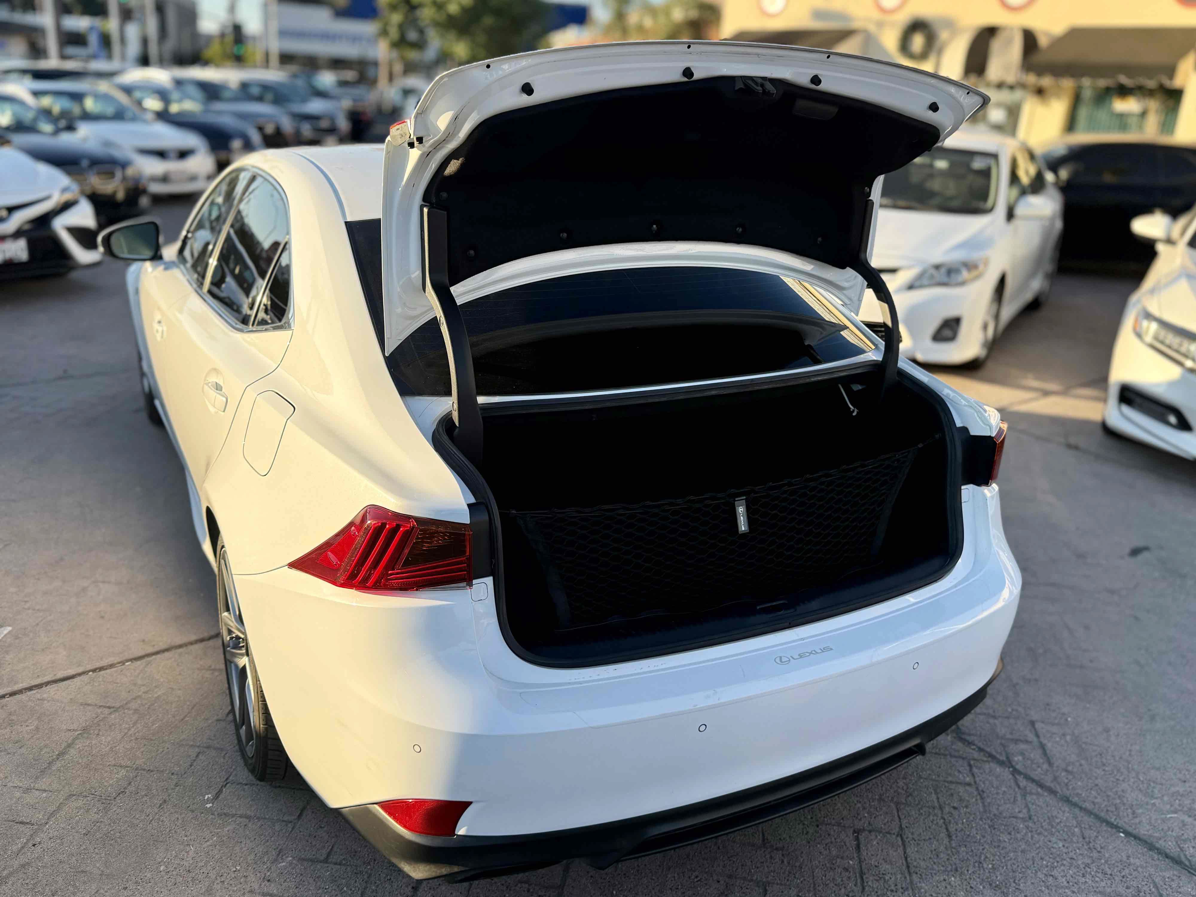 Used 2019 Lexus IS 300 F Sport w/ F Sport Package RWD image 13