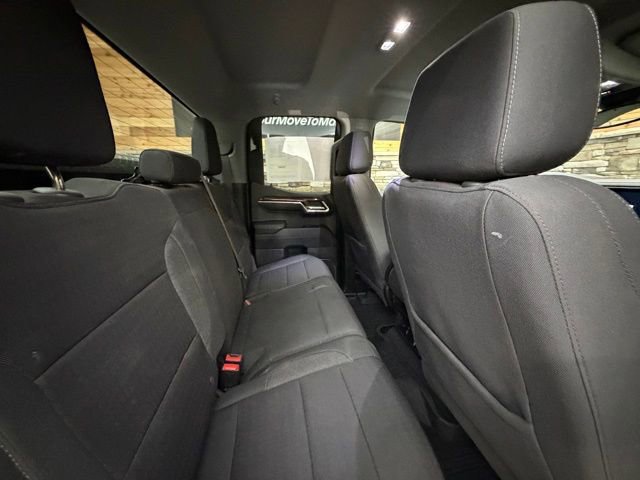 Used 2023 GMC Sierra 1500 SLE AWD/4WD image 32