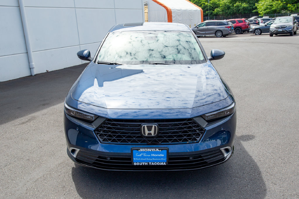 New 2026 Honda Accord Touring image 3