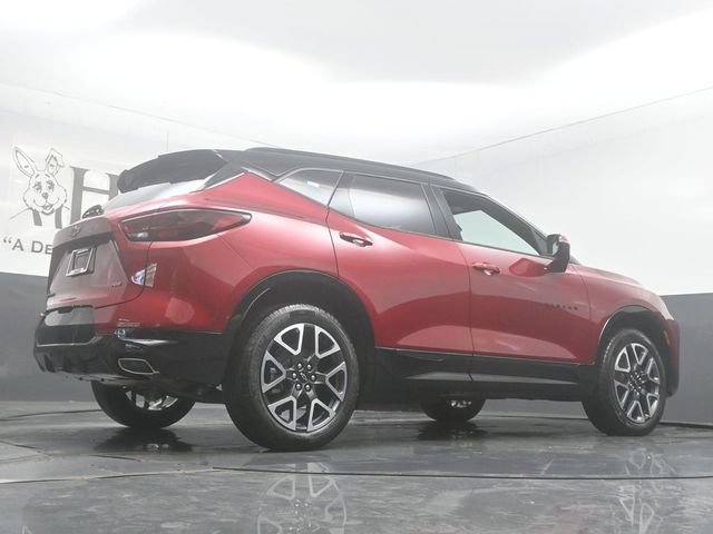 New 2026 Chevrolet Blazer RS w/ LPO, Floor Liner Package FWD image 11
