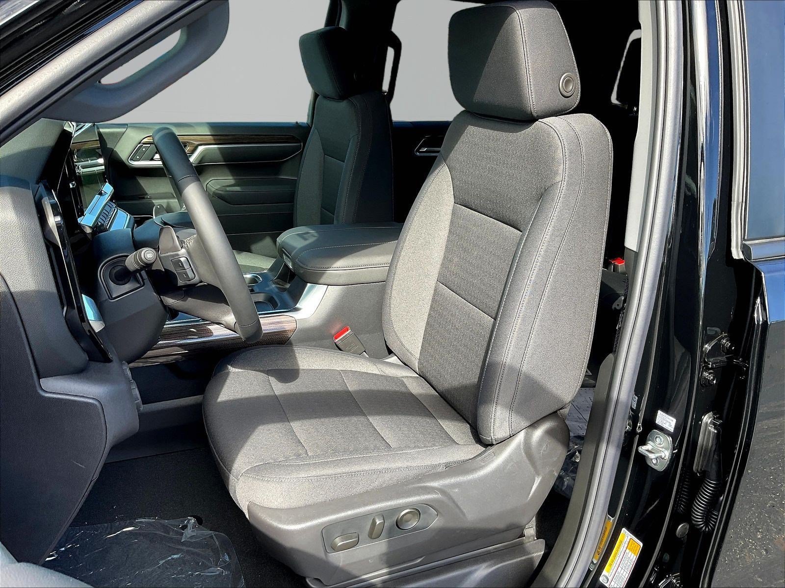 New 2026 Chevrolet Silverado 1500 RST AWD/4WD image 17