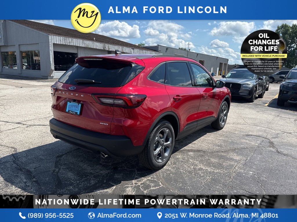 New 2025 Ford Escape ST-Line w/ Tech Pack #1 image 13