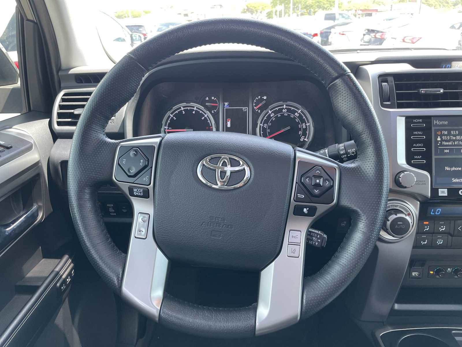 Used 2023 Toyota 4Runner Limited image 11