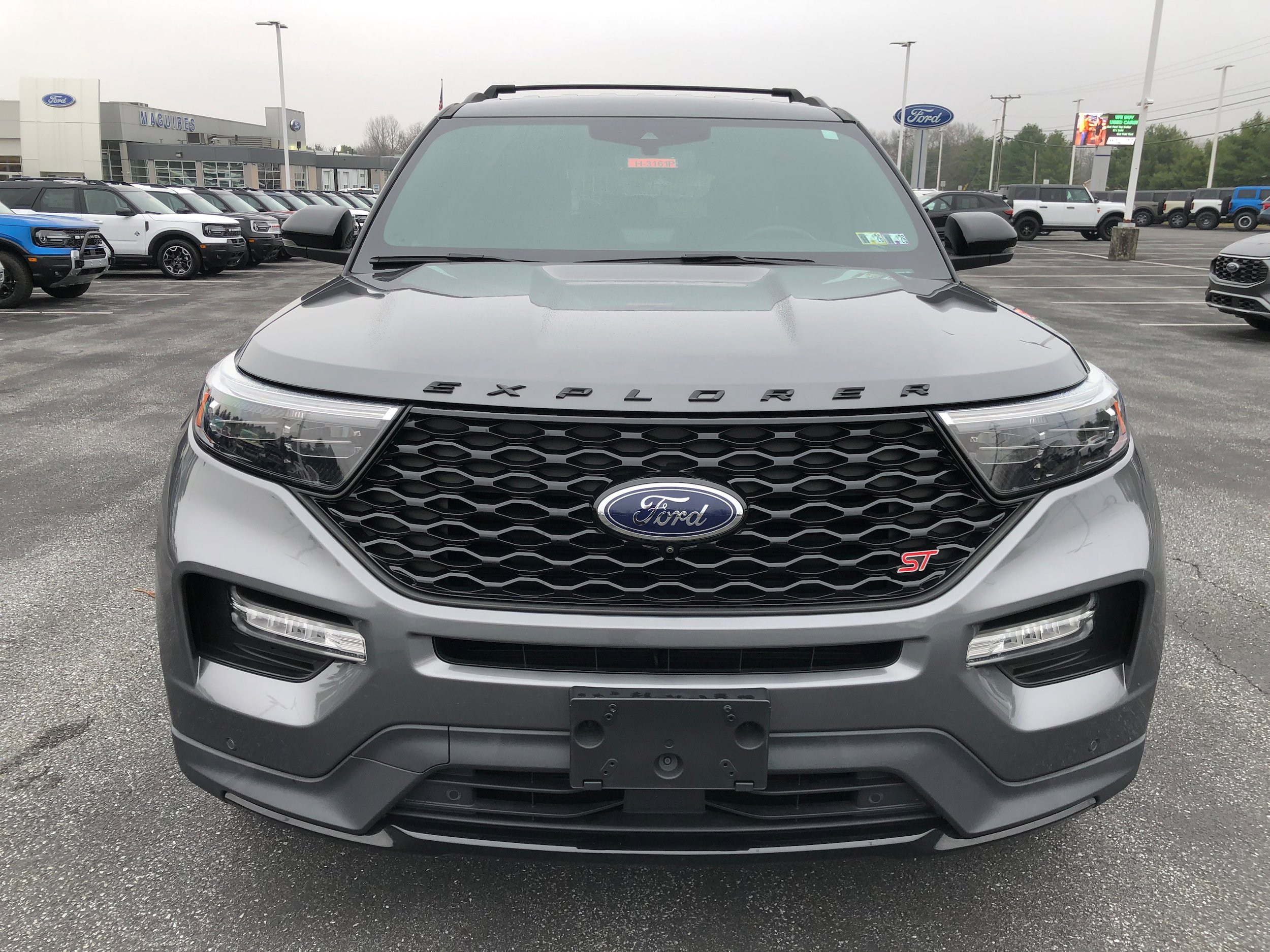 Certified 2022 Ford Explorer ST w/ Equipment Group 401A image 8