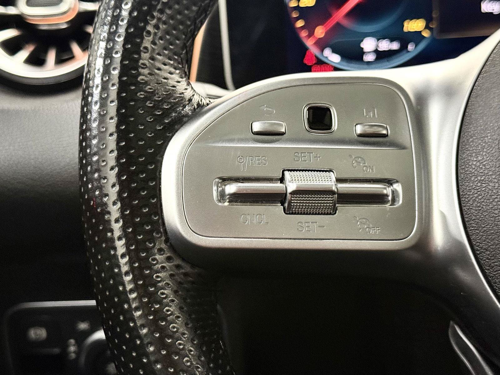 Used 2021 Mercedes-Benz GLB 250 image 20