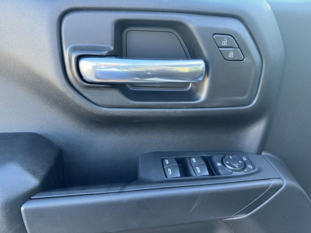 New 2026 GMC Sierra 1500 Pro w/ Graphite Edition AWD/4WD image 6