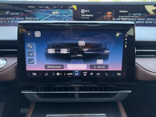 New 2026 Lincoln Nautilus Reserve w/ Jet Appearance Package AWD/4WD image 19