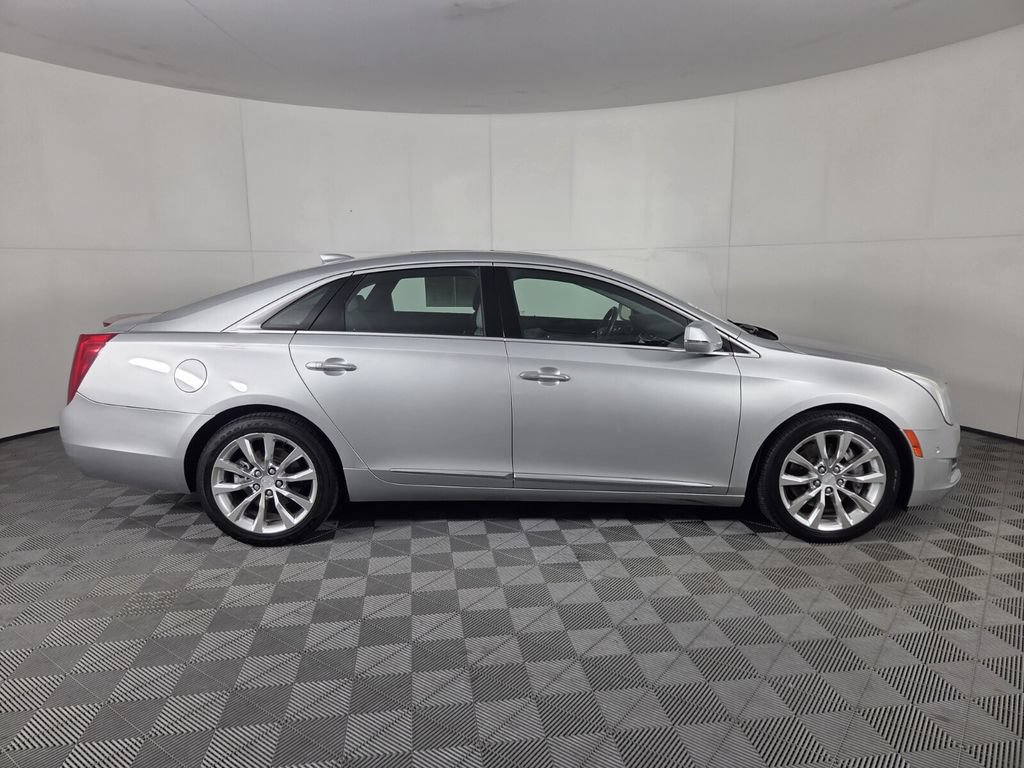 Used 2016 Cadillac XTS Luxury w/ Driver Awareness Package FWD image 4