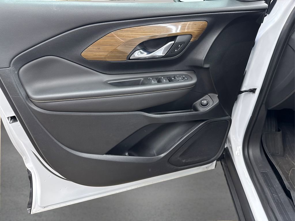 Used 2021 GMC Terrain SLE w/ Driver Convenience Package image 24