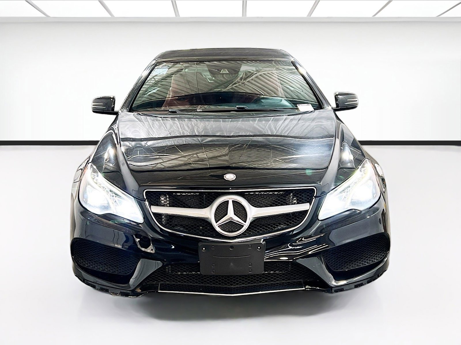 Used 2016 Mercedes-Benz E 400 Cabriolet image 2