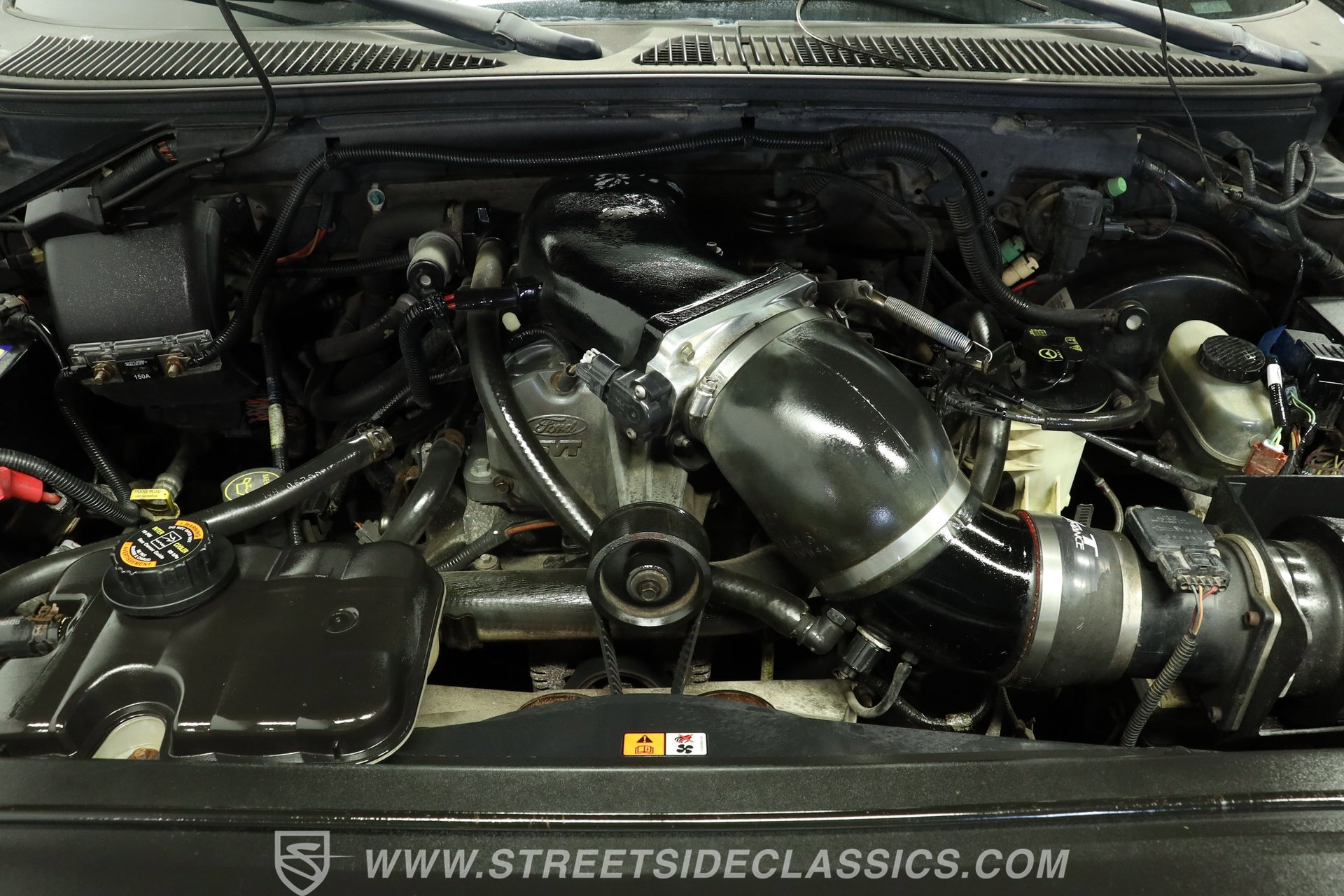 Used 2003 Ford F150 Lightning RWD image 3