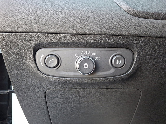 Certified 2022 Buick Encore GX Preferred w/ Cold Weather Comfort Package image 23