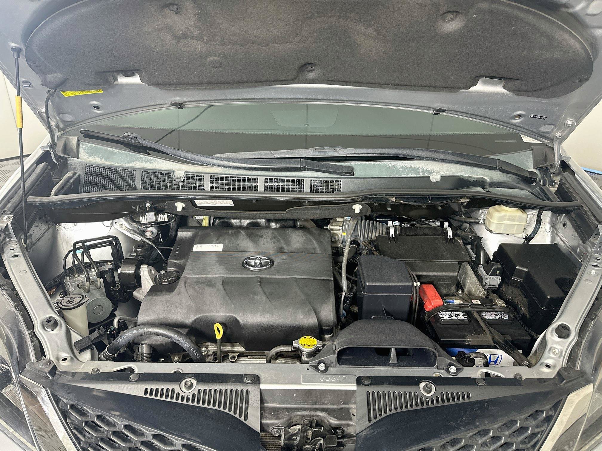 Used 2015 Toyota Sienna SE Premium FWD image 36