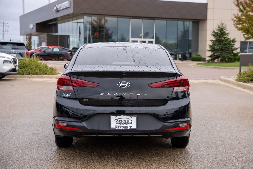 Used 2020 Hyundai Elantra SE w/ Winter Weather Package image 6