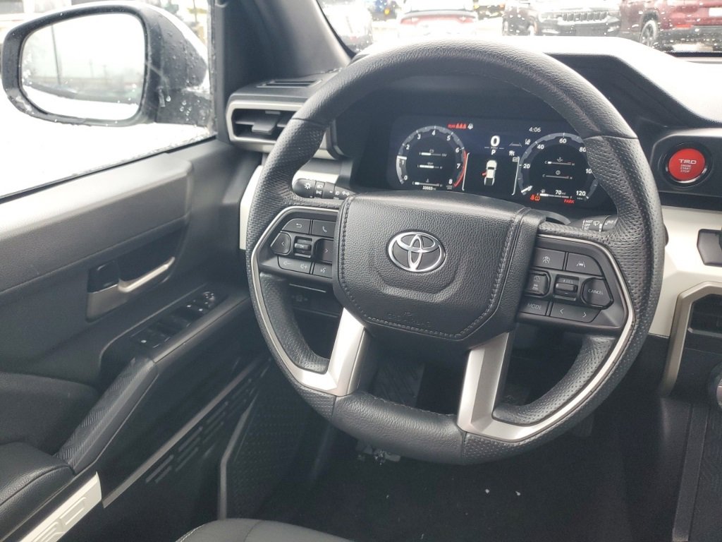 Used 2024 Toyota Tacoma TRD Sport image 7