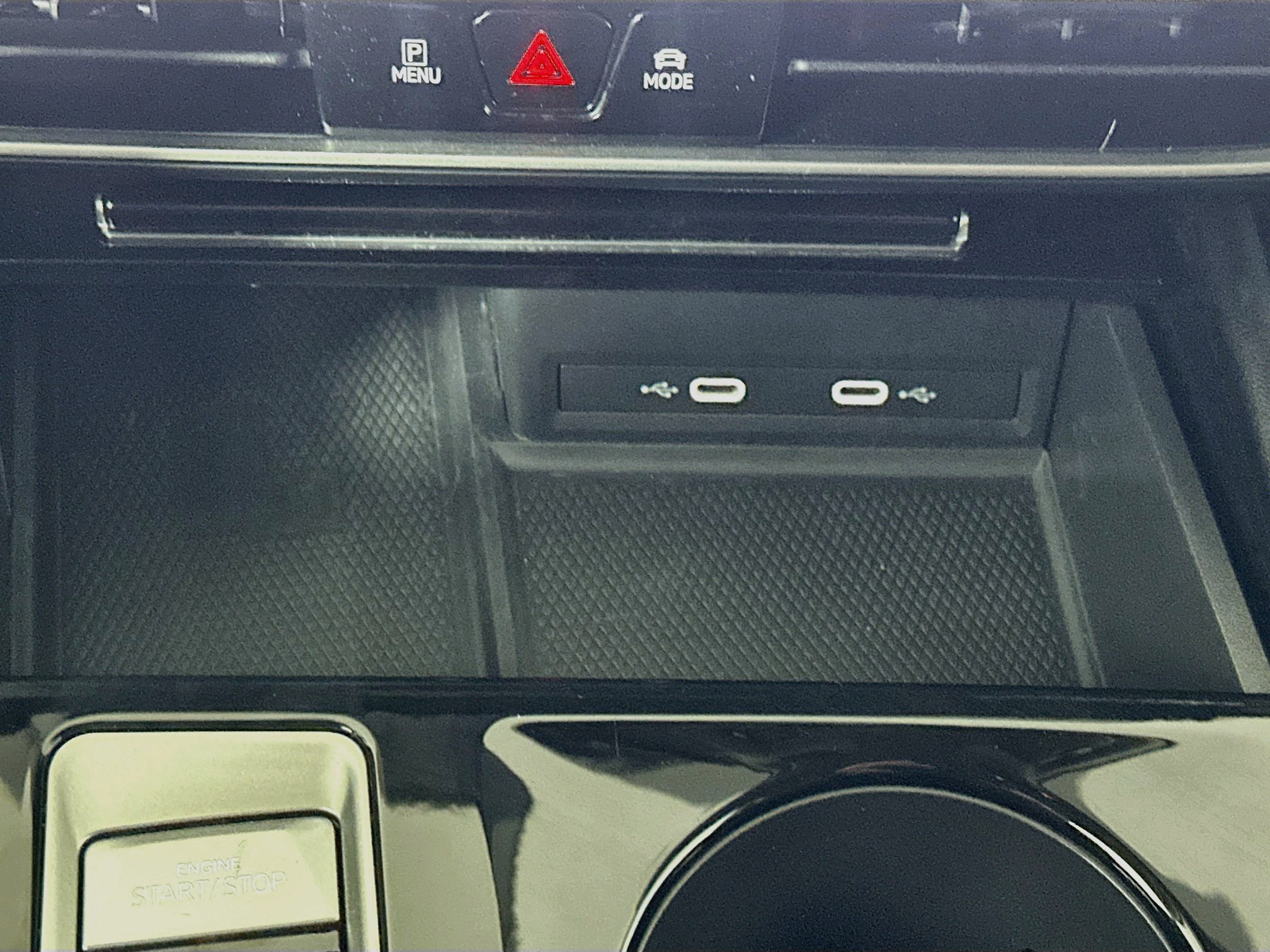 Used 2024 Volkswagen Atlas SE FWD image 26