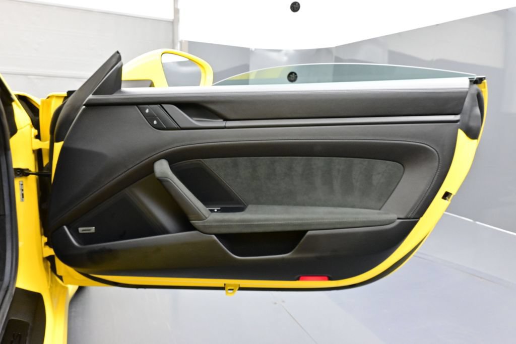 Certified 2024 Porsche 911 Carrera GTS RWD image 16