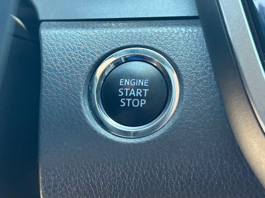 Used 2019 Toyota Camry SE w/ Convenience Package image 41