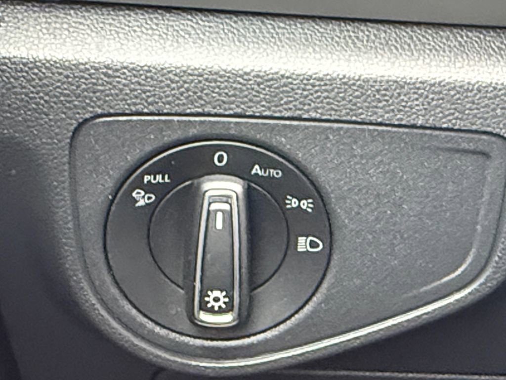 Used 2022 Volkswagen Atlas SE AWD/4WD image 21
