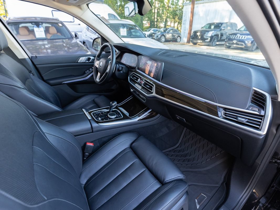 Used 2020 BMW X7 xDrive40i w/ Premium Package AWD/4WD image 23