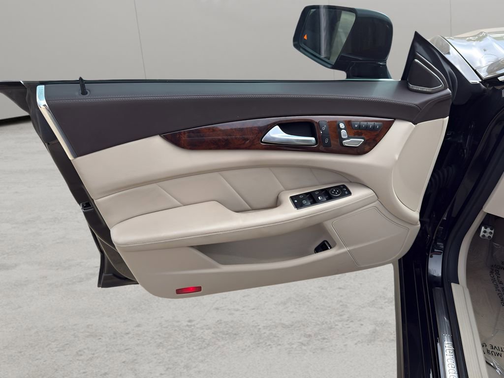Used 2016 Mercedes-Benz CLS 550 image 9