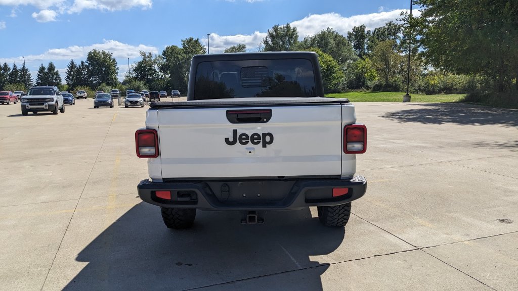 Used 2021 Jeep Gladiator Sport AWD/4WD image 4
