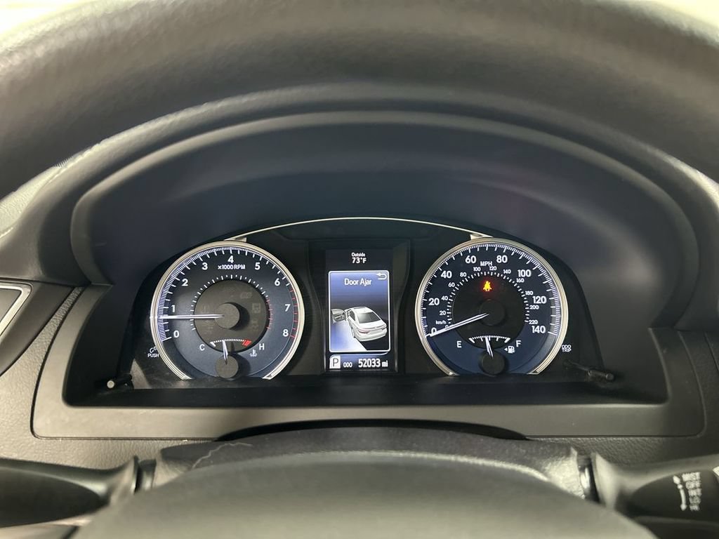 Used 2016 Toyota Camry LE FWD image 13