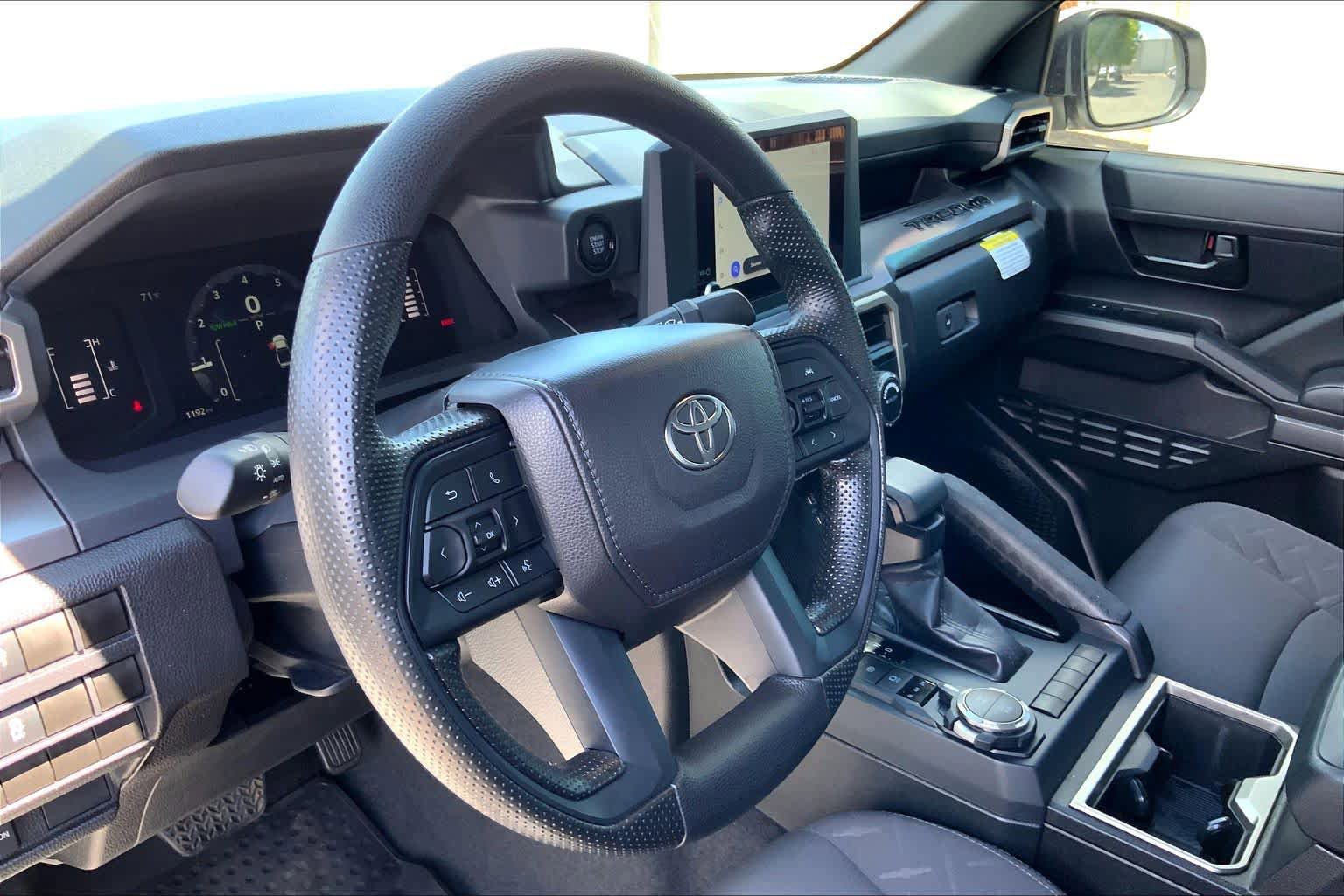 Used 2026 Toyota Tacoma SR5 image 6