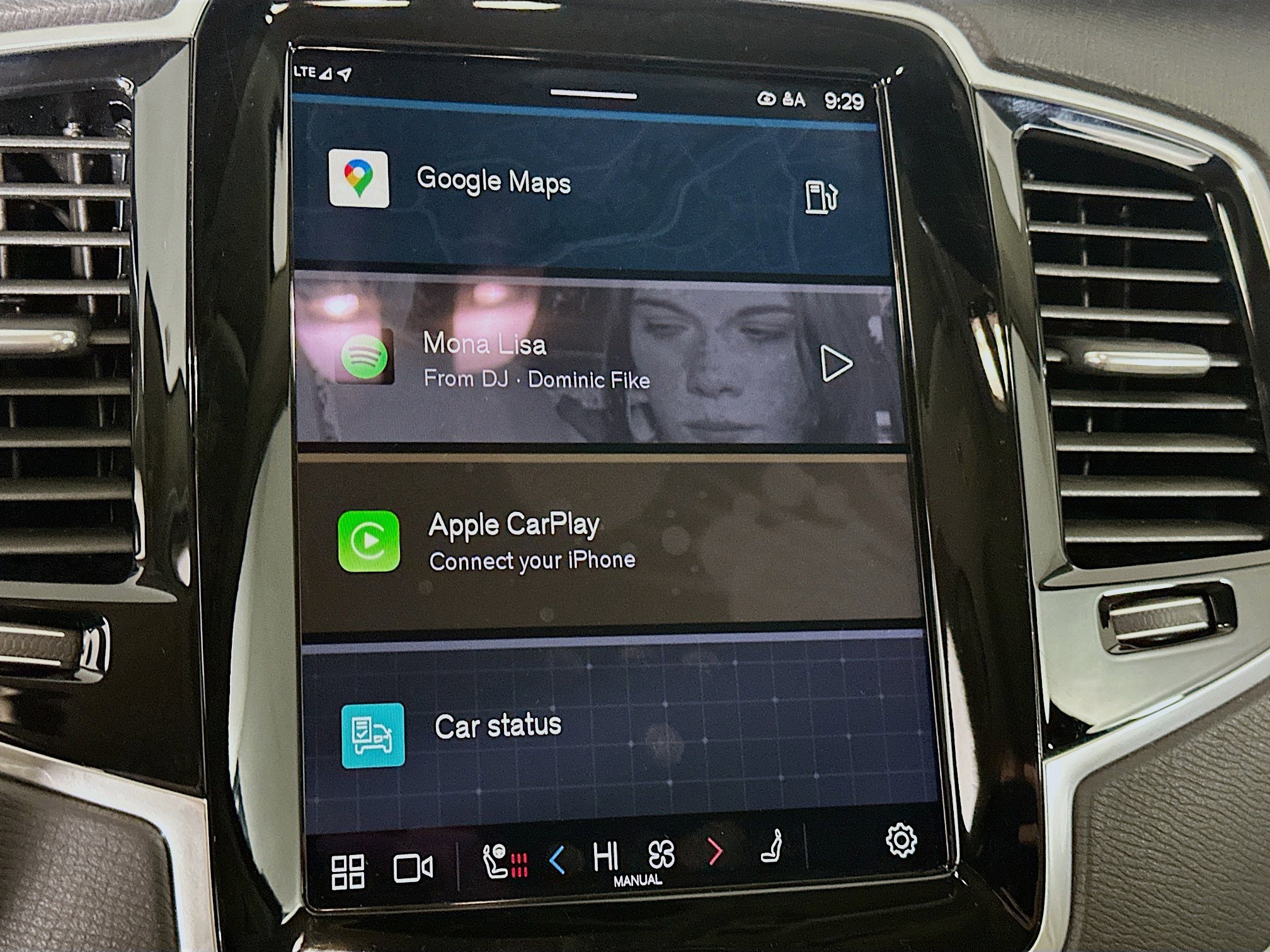 Used 2024 Volvo XC90 B6 Plus image 21