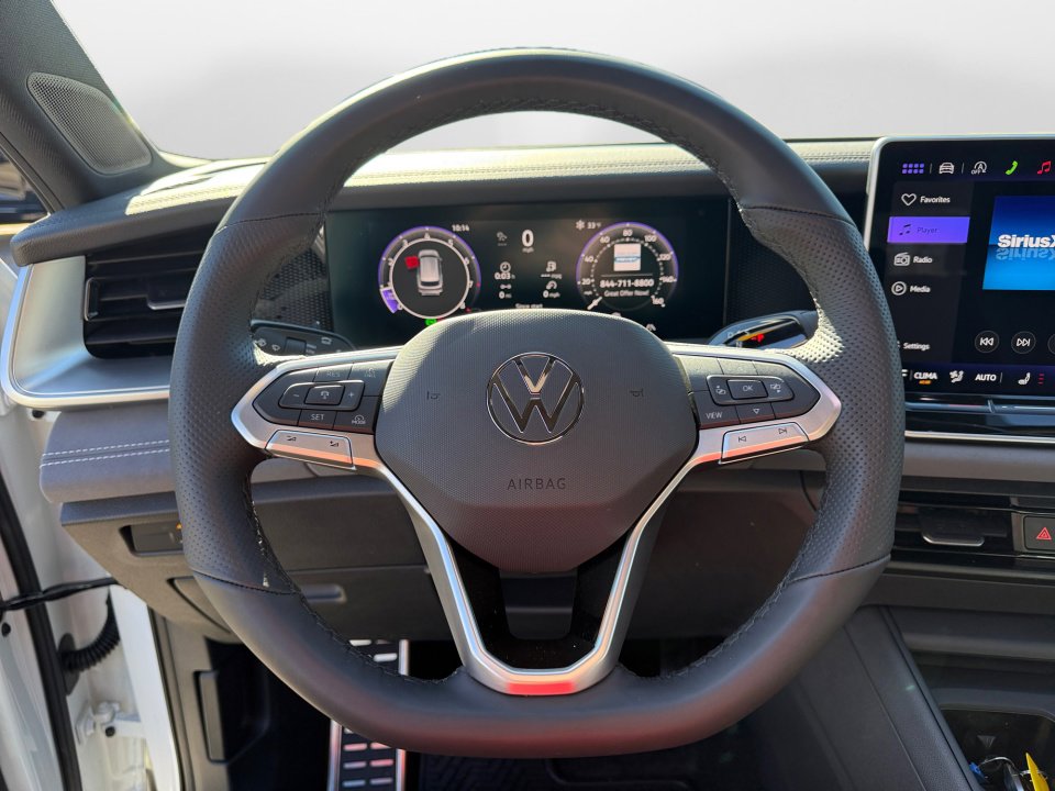 New 2026 Volkswagen Tiguan SE R-Line AWD/4WD image 10