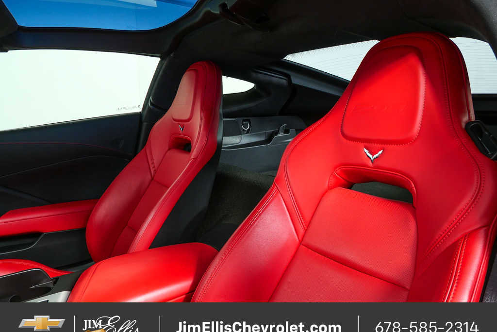 Certified 2015 Chevrolet Corvette Z06 w/ 3LZ Preferred Equipment Group image 5