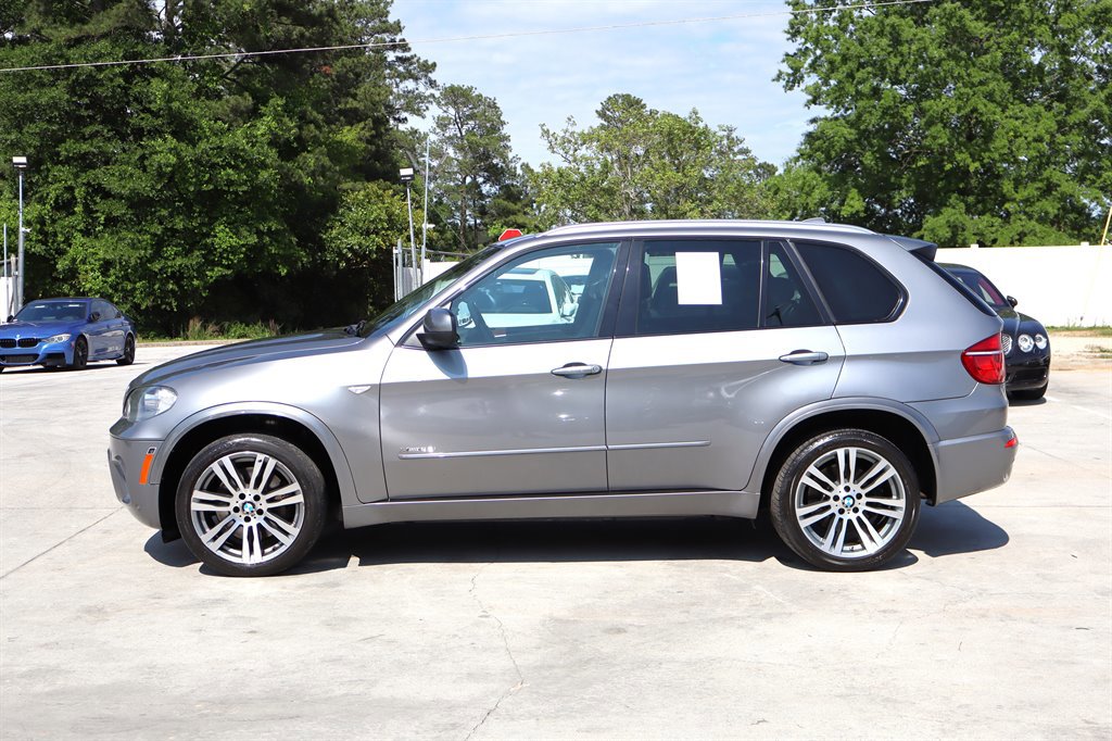 Used 2011 BMW X5 xDrive50i AWD/4WD image 4