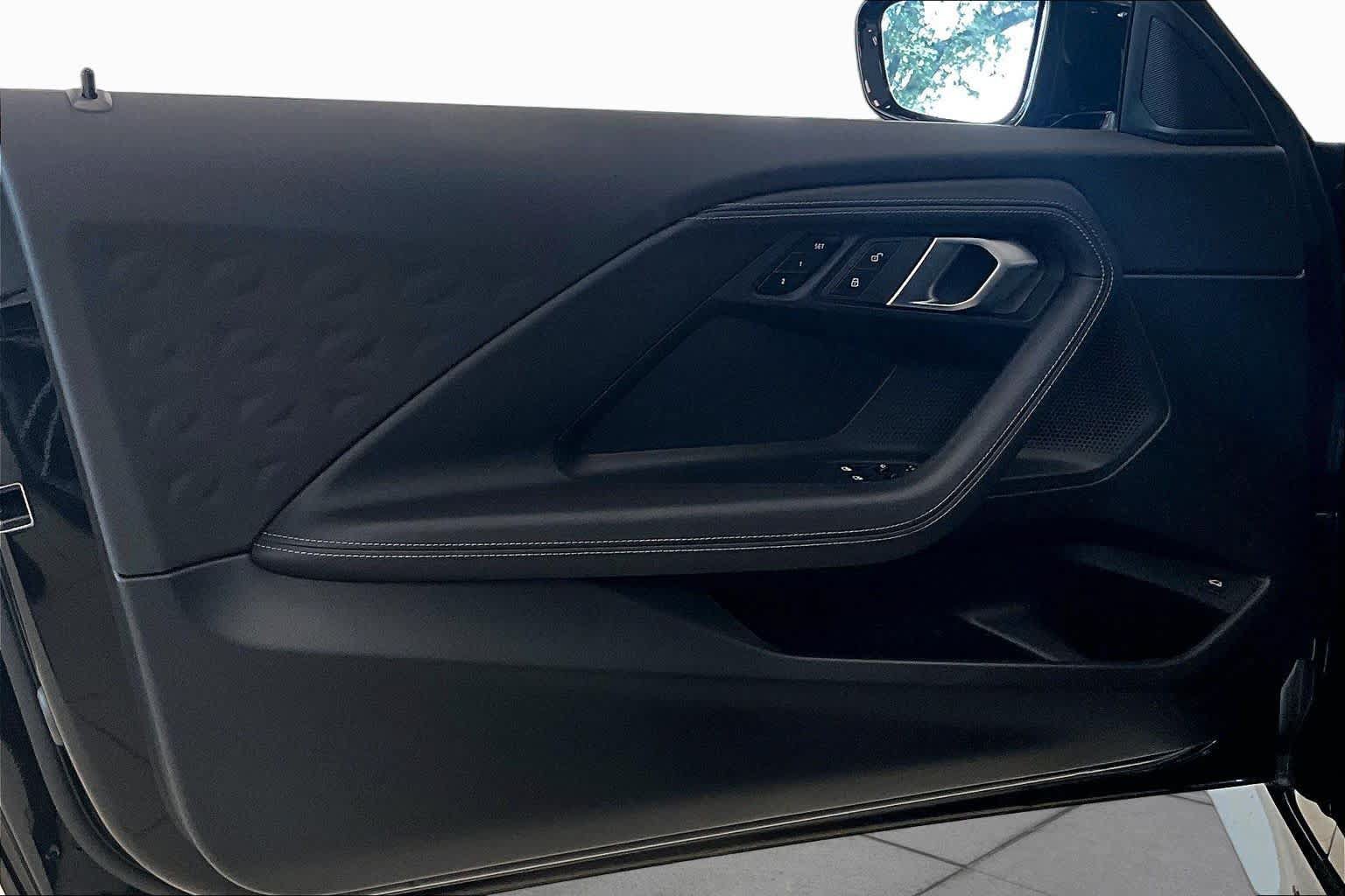 Used 2025 BMW 230i Coupe RWD image 19