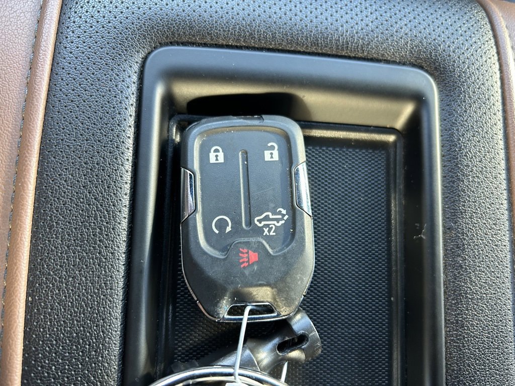 Certified 2022 Chevrolet Silverado 2500 High Country w/ Z71 Off-Road Package image 40