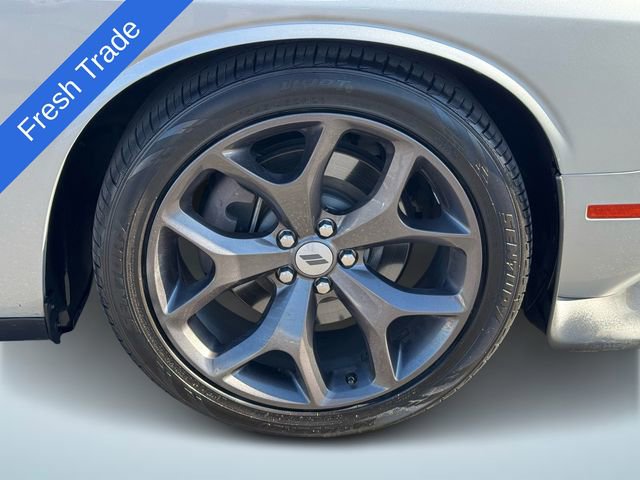 Used 2019 Dodge Challenger R/T w/ Driver Convenience Group image 7