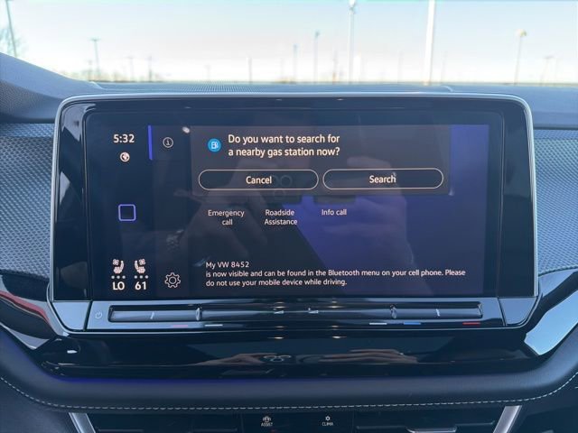 Used 2024 Volkswagen Atlas Cross Sport SEL R-Line image 26