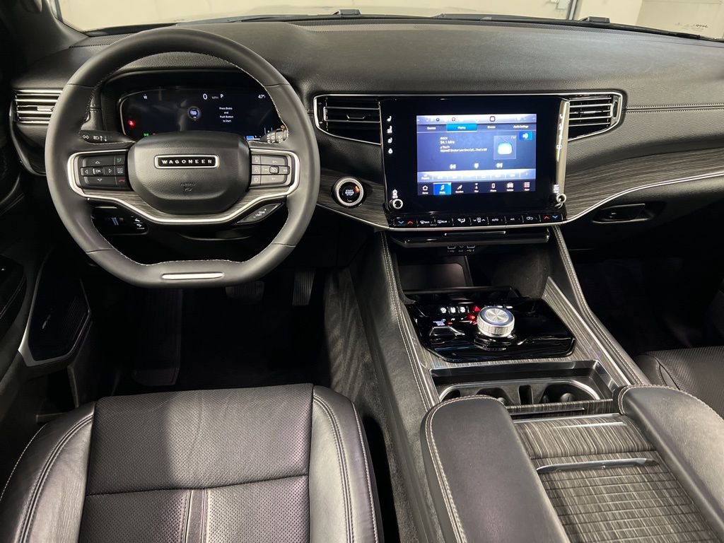 Used 2022 Jeep Wagoneer Series II AWD/4WD image 8