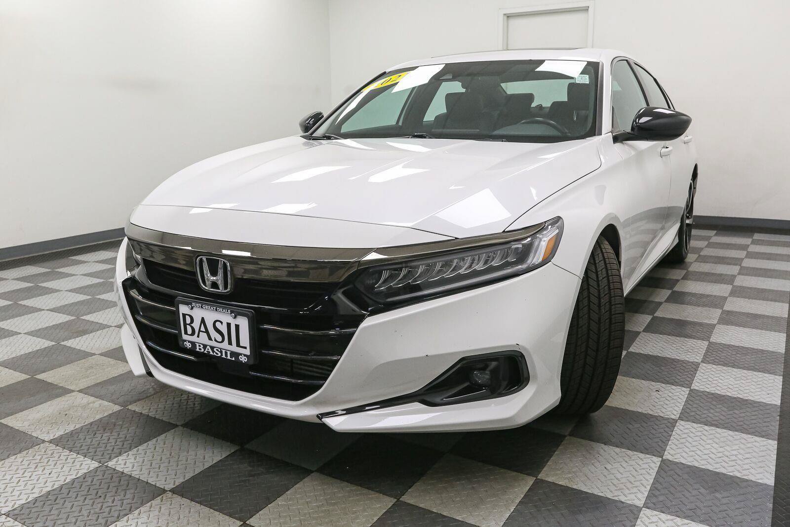 Used 2021 Honda Accord Sport image 4
