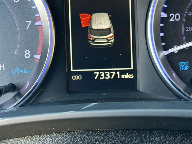 Used 2019 Toyota Highlander XLE image 39