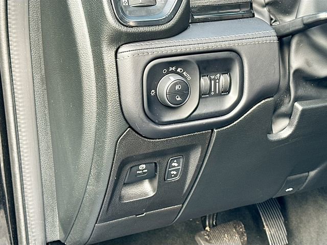 Used 2022 RAM 1500 Limited w/ (RED) Edition image 10