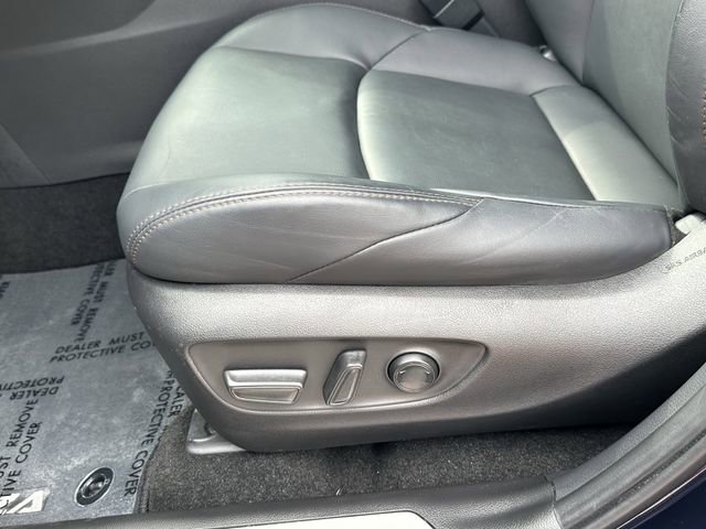 Certified 2024 Toyota Venza XLE image 26