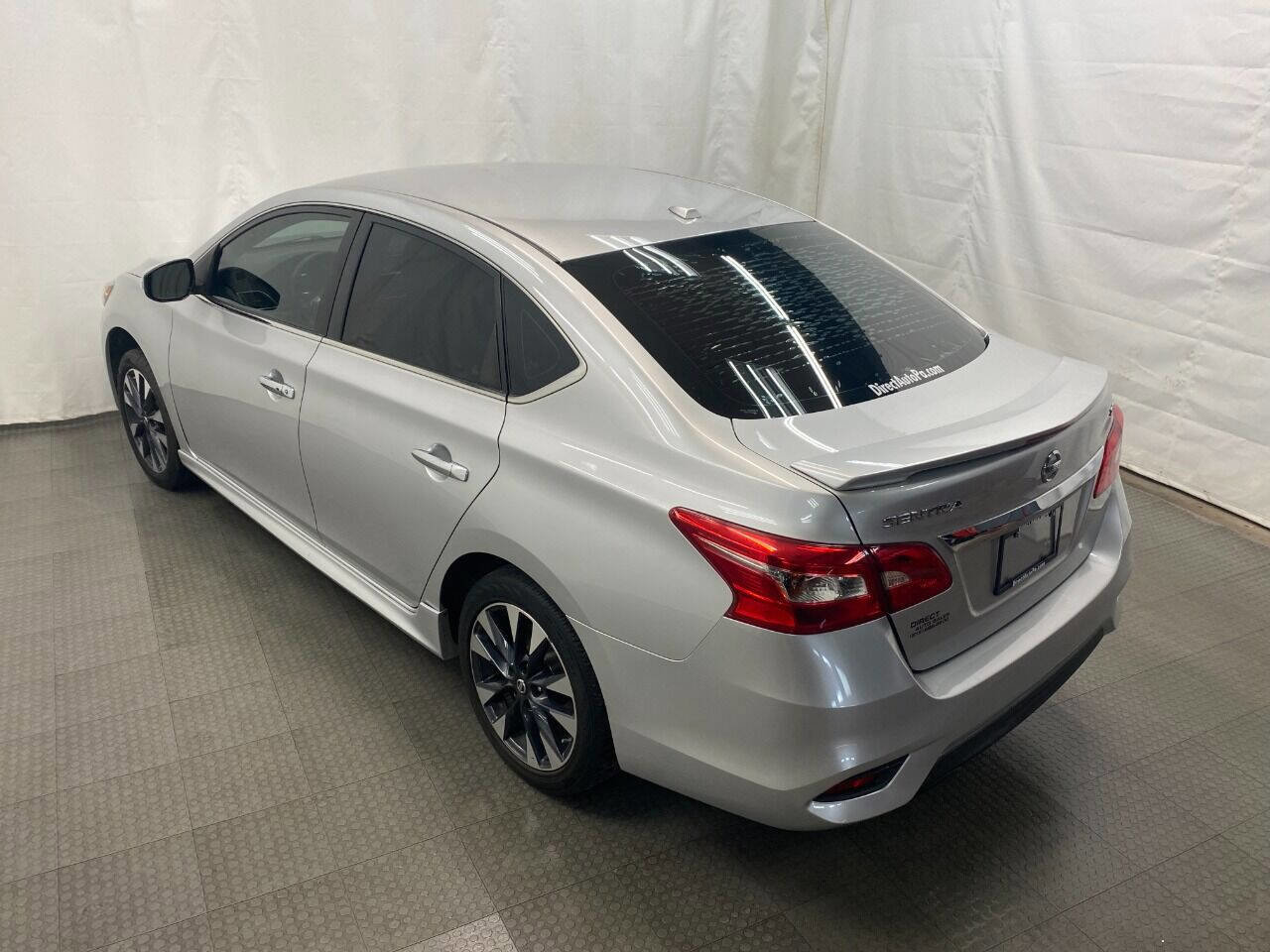 Used 2016 Nissan Sentra SR FWD image 7
