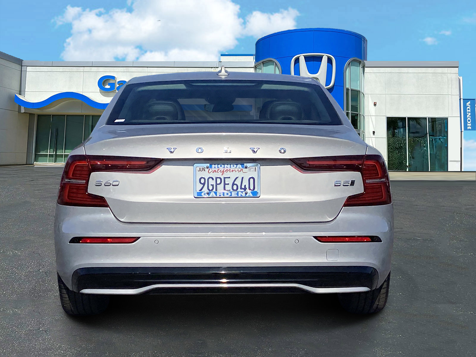 Used 2024 Volvo S60 B5 Plus image 5