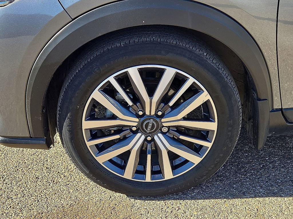 Used 2024 Nissan Kicks SV image 11