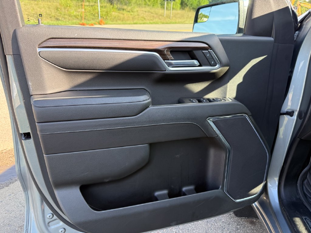 Certified 2023 Chevrolet Silverado 1500 LT AWD/4WD image 13