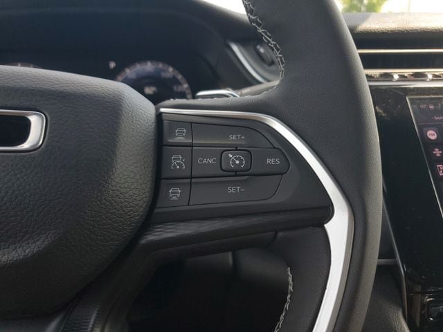 New 2026 Jeep Grand Cherokee Laredo X AWD/4WD image 26