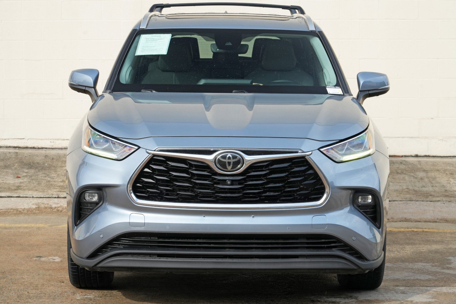 Used 2020 Toyota Highlander Limited FWD image 48