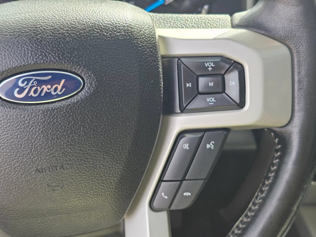 Used 2017 Ford F250 Lariat w/ Lariat Ultimate Package AWD/4WD image 25