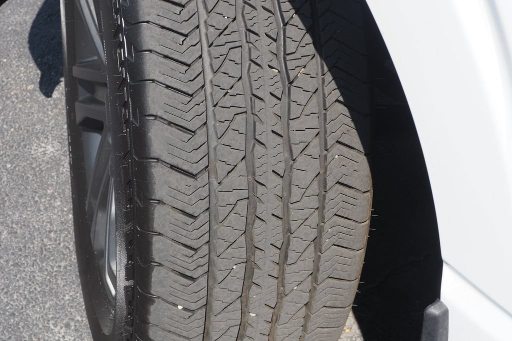 Used 2023 Ford F150 XLT w/ Equipment Group 302A High AWD/4WD image 10