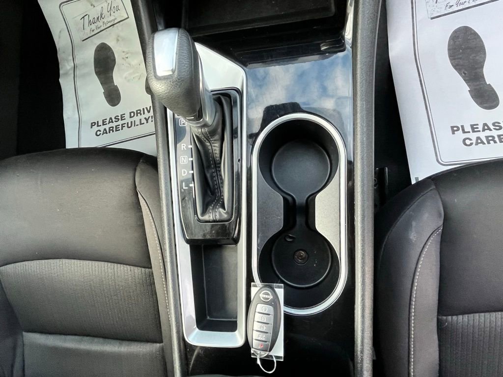 Used 2024 Nissan Altima 2.5 SV image 18